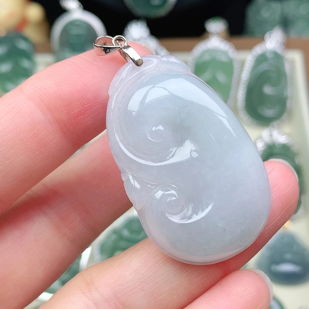 翡翠未镶嵌颈饰吊坠