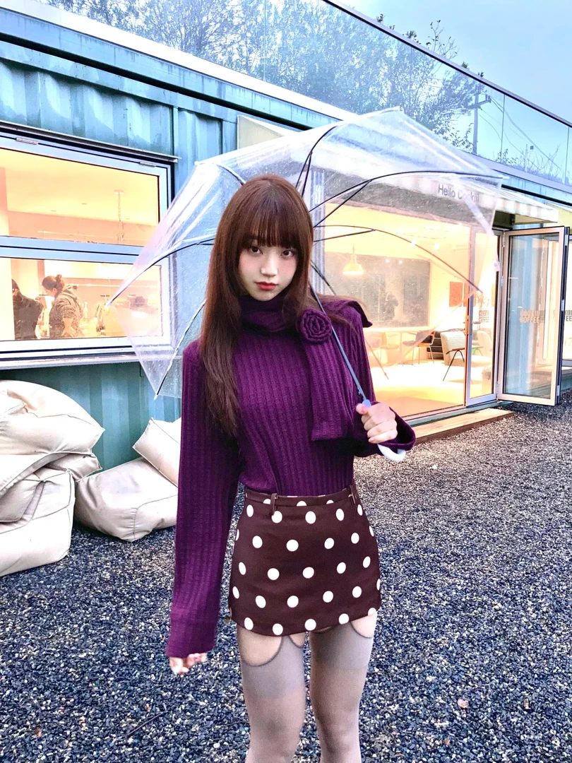【浪漫韵味】气质紫色坑条针织衫上衣女2025秋冬新款显瘦半身裙套装