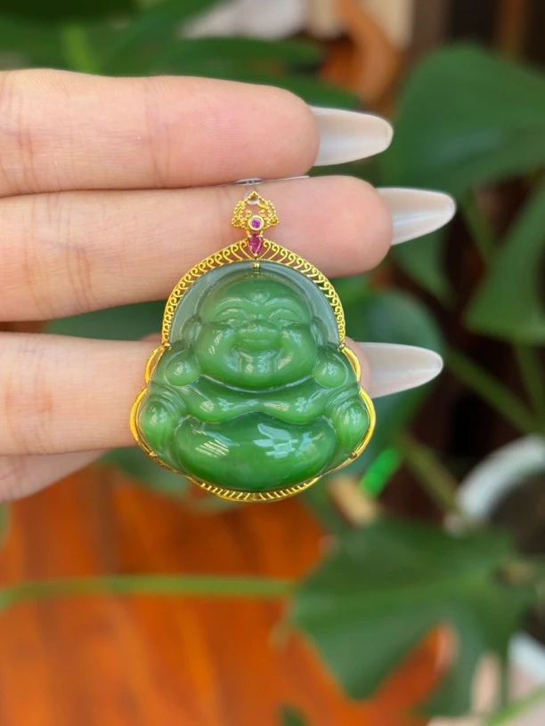 3637和田玉18k金镶嵌佛公吊坠约43*34.3*12.6