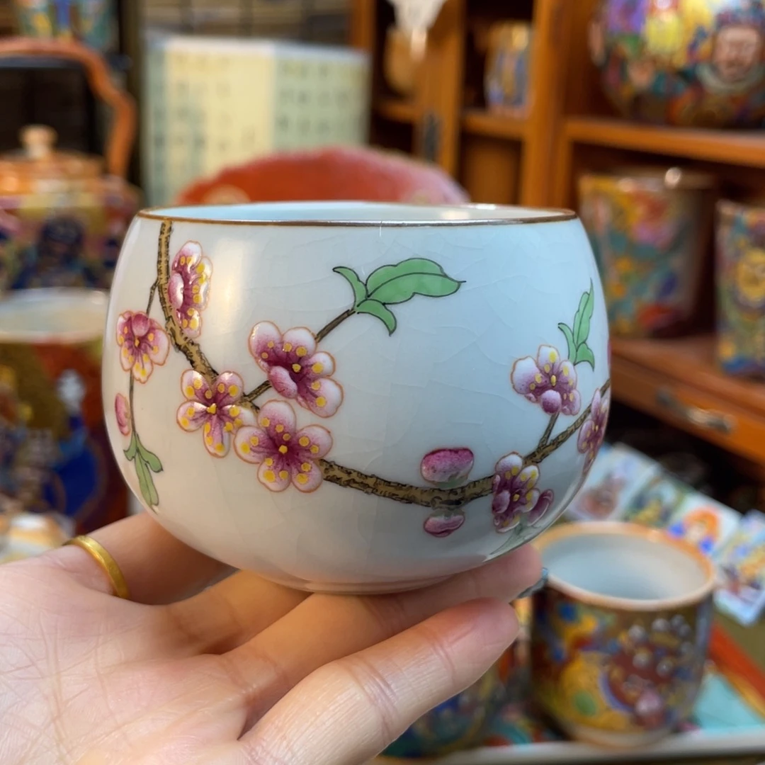 手绘粉彩福利杯杯