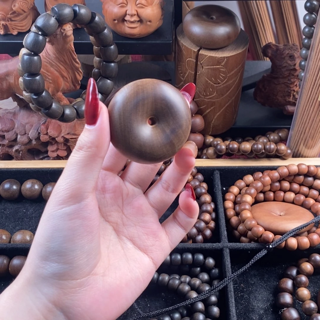檀香木手串/手链潘***?老山檀平安扣沉水焦糖