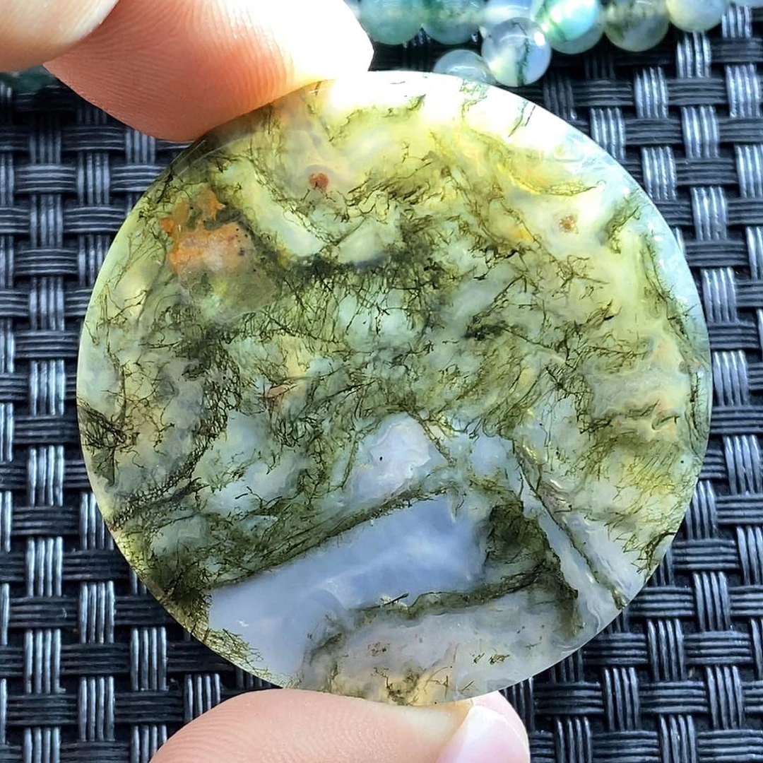 玛瑙/玉髓颈饰未镶嵌奥***吗