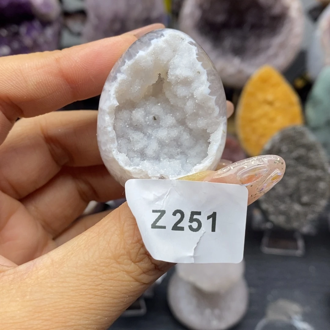 甜***甜未镶嵌大型摆件（非配饰）水晶