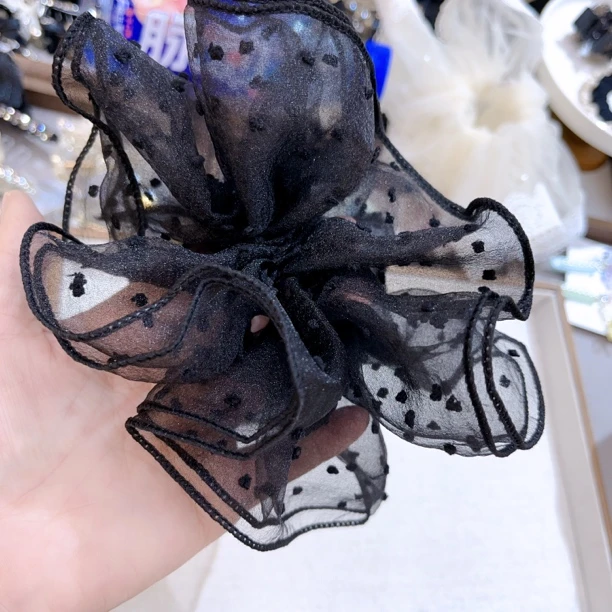 D142黑色波点肠圈