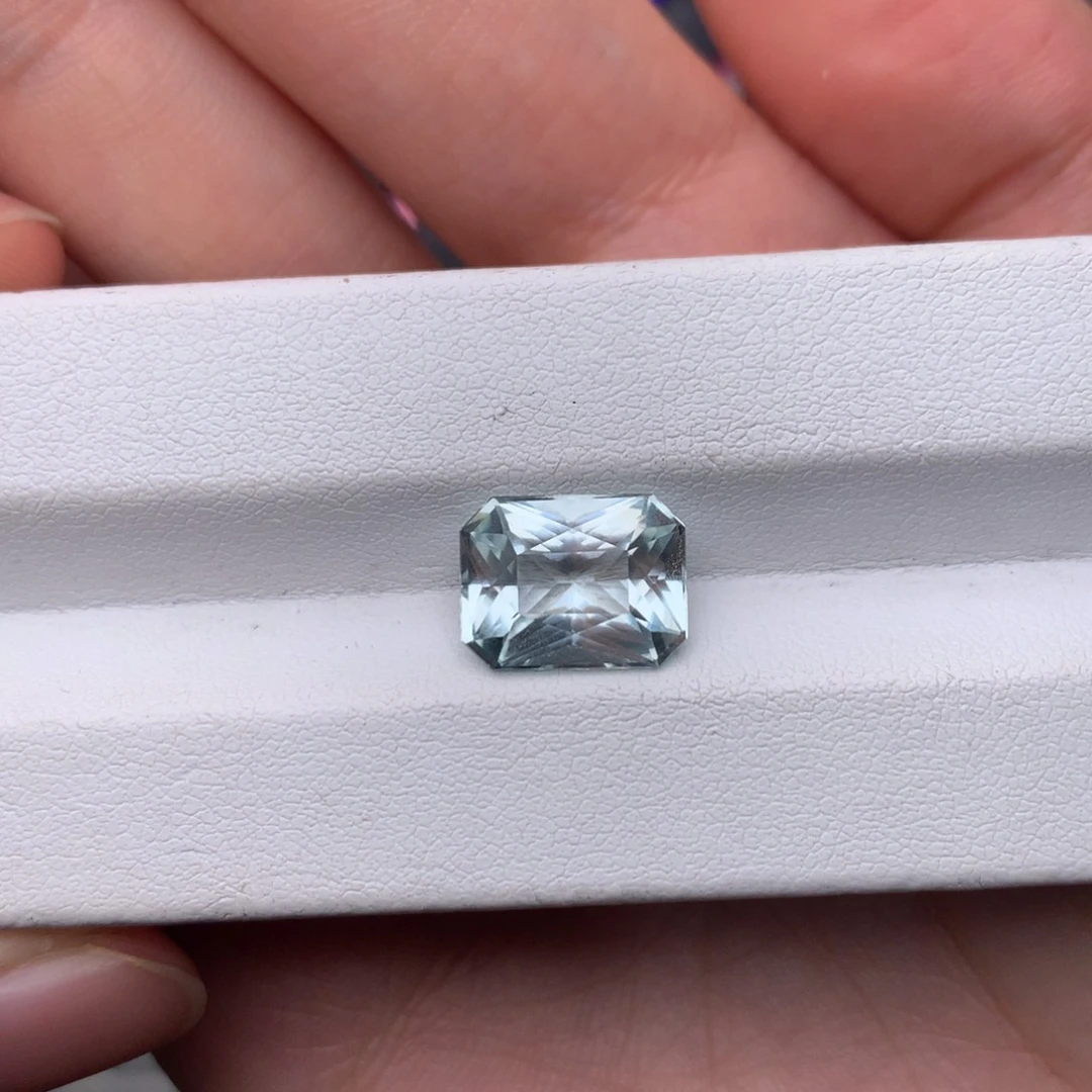 裸石海蓝宝石天然白色海蓝宝