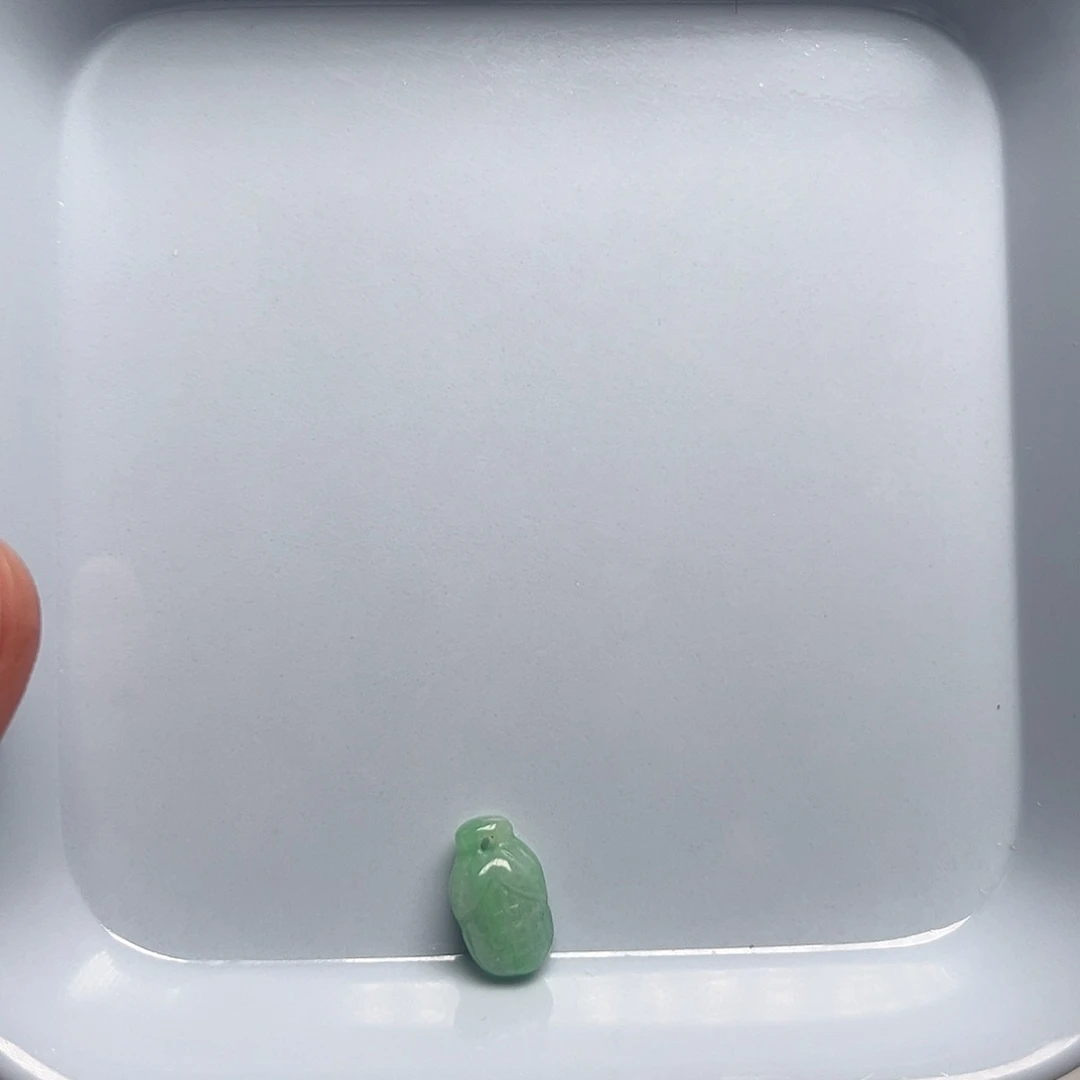 翡翠未镶嵌颈饰天然翡翠