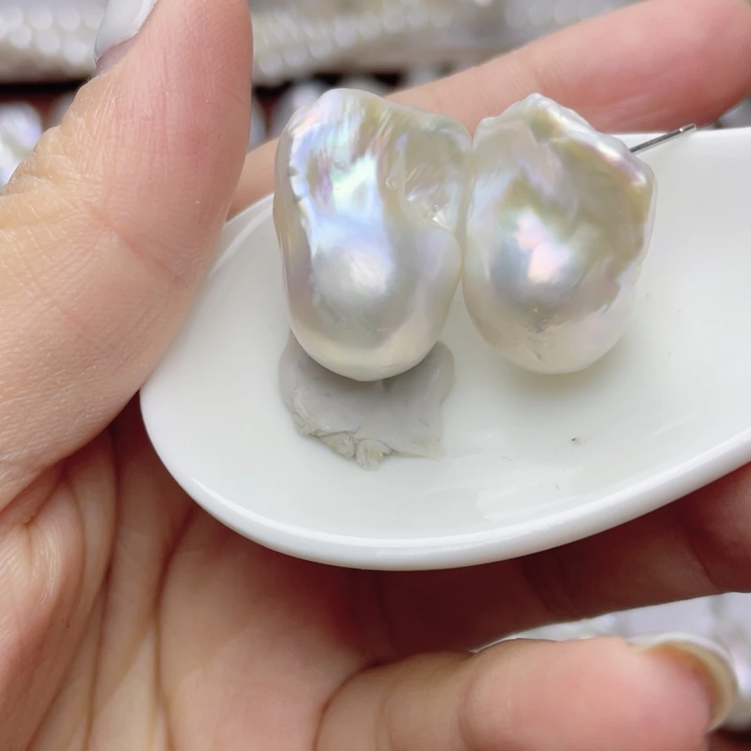 未镶嵌淡水珍珠颈饰