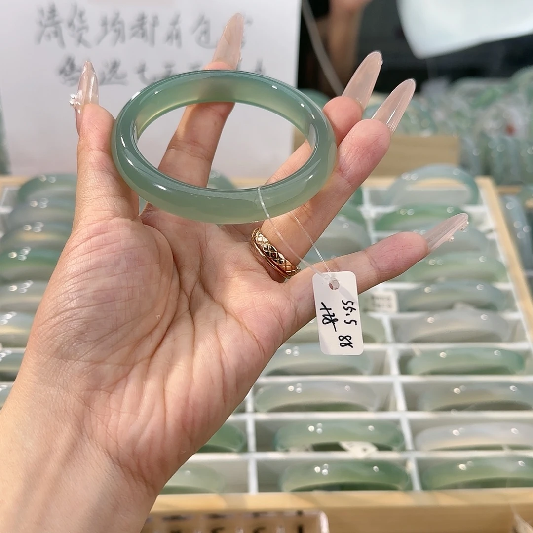 手镯玛瑙/玉髓未镶嵌圈口55.5
