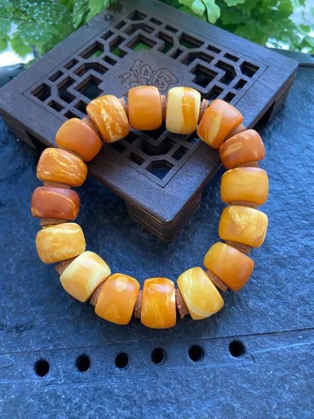 天然原矿丹麦瓷白桃花马蹄墩子古董老蜜蜡手串