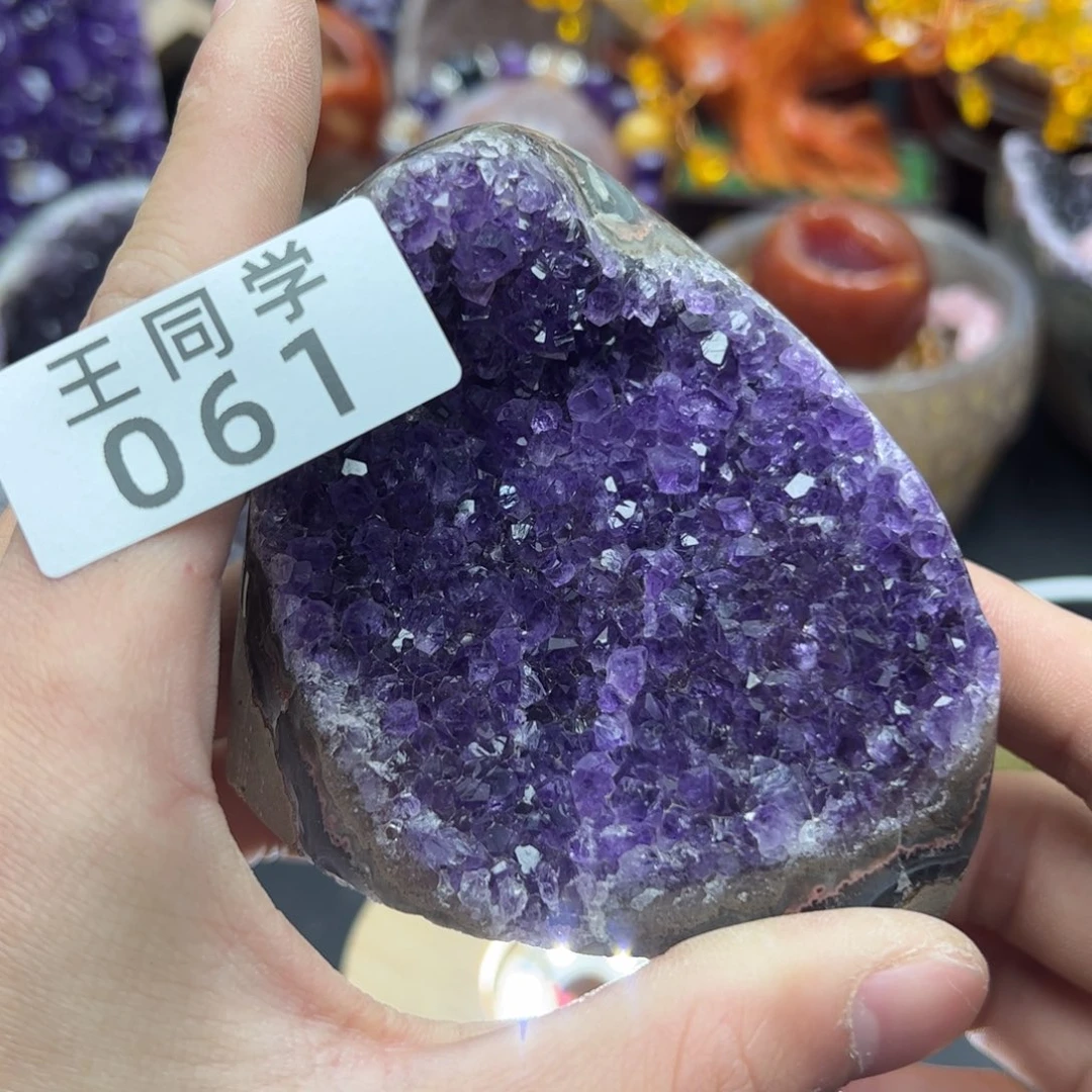 紫晶水晶摆件未镶嵌61