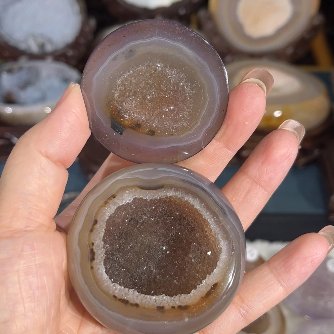 水晶未镶嵌大型摆件（非配饰）