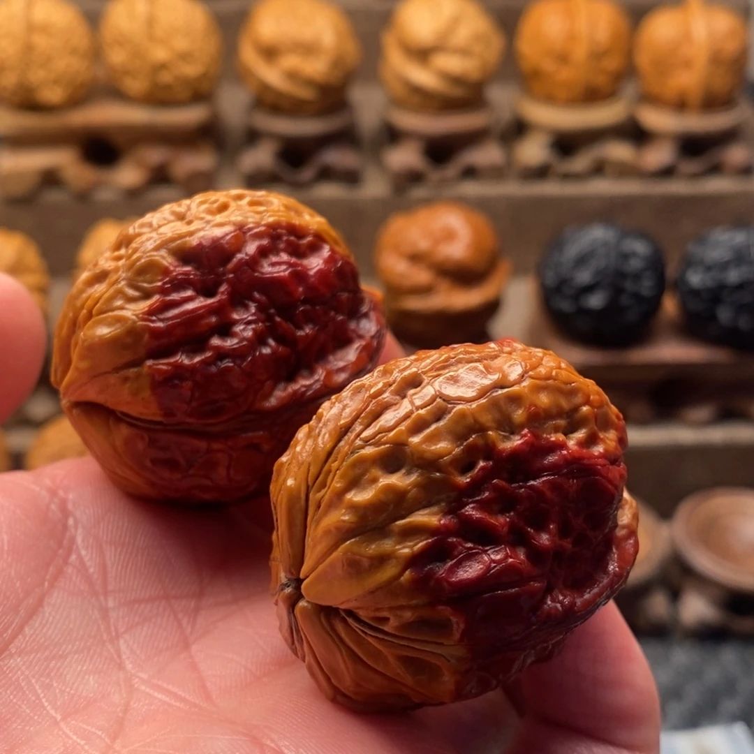 文玩核桃把件铁核桃