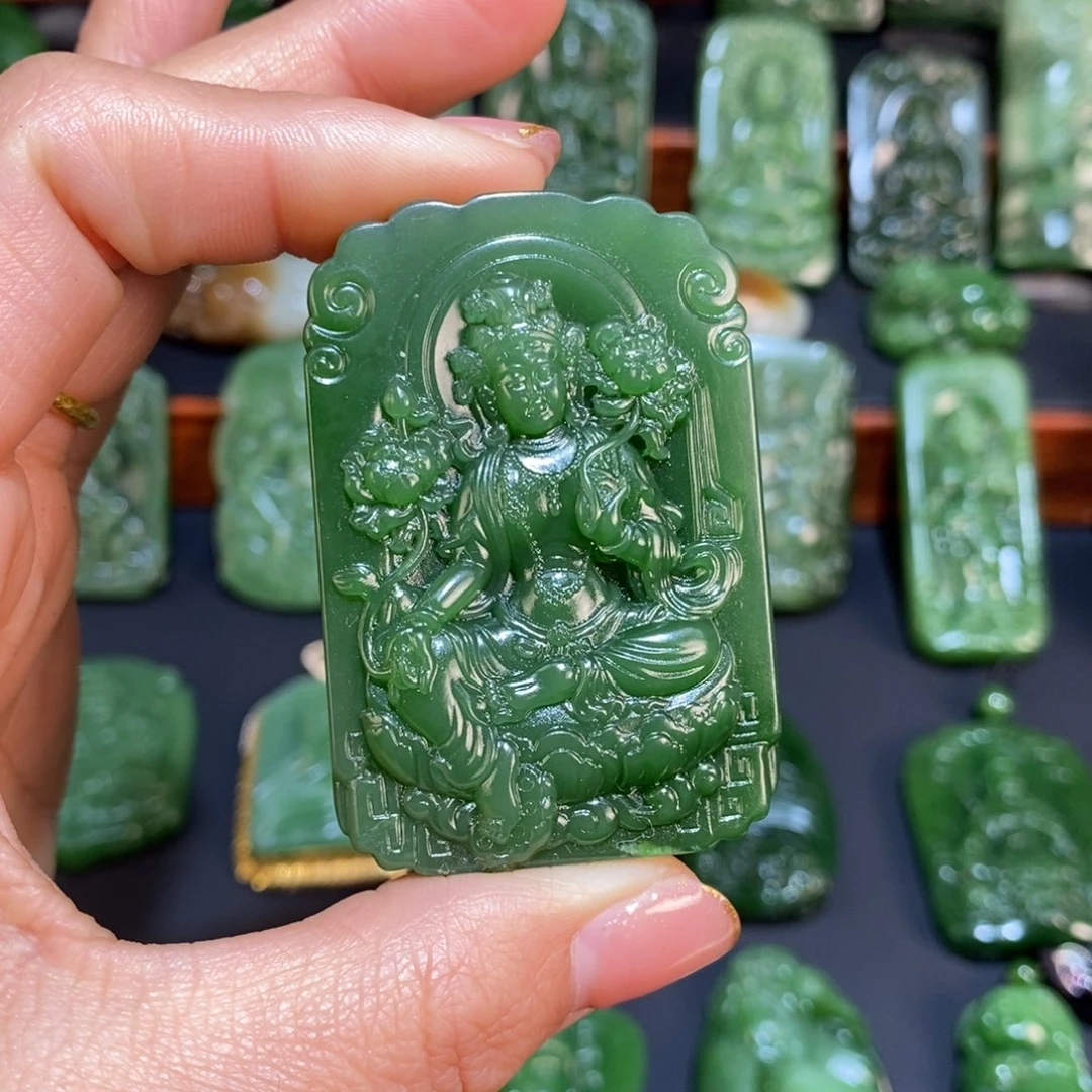 和田玉颈饰未镶嵌上**水