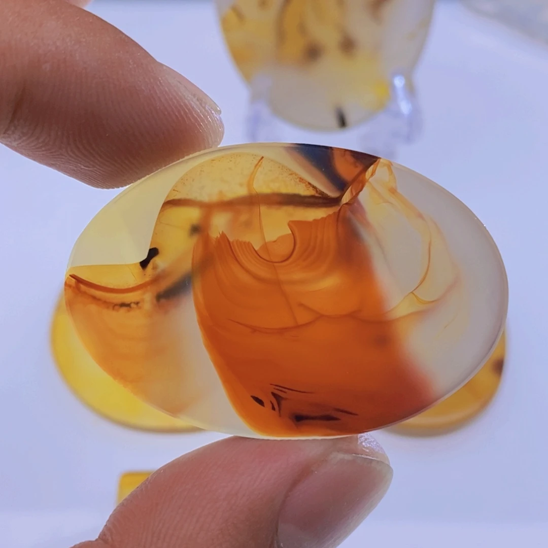 玛瑙/玉髓颈饰未镶嵌