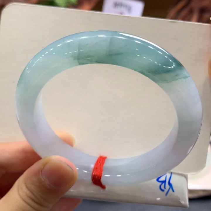 翡翠手镯未镶嵌3号