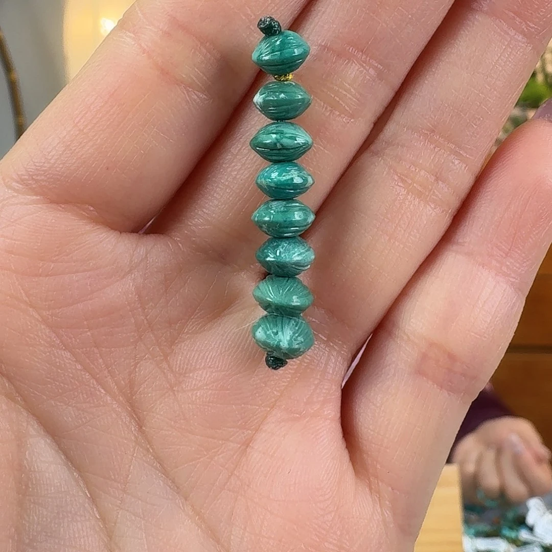 绿松石未镶嵌挂件