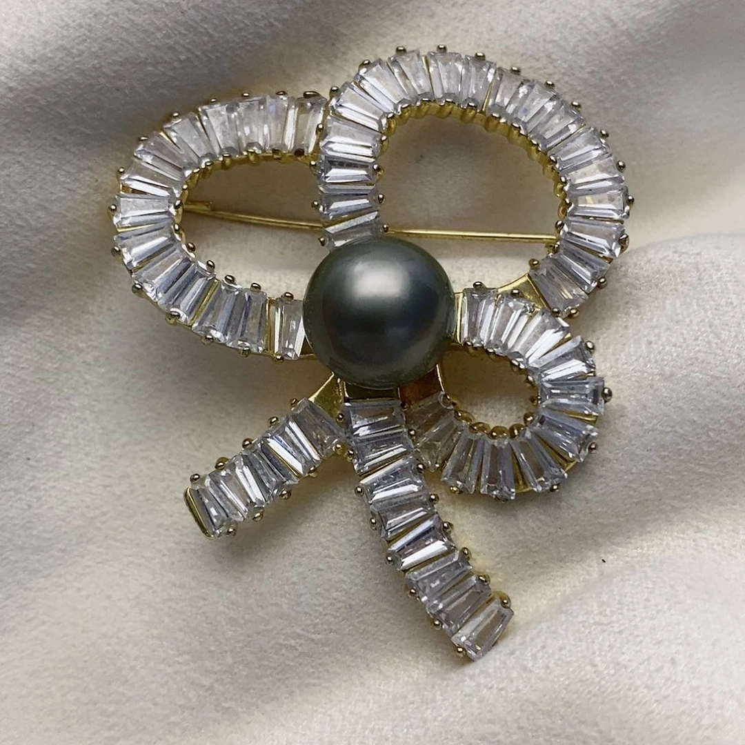 【闪购商品】海水珍珠胸针未镶嵌18