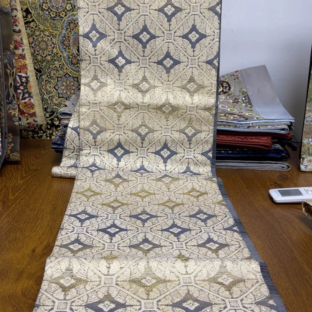 织绣轮奈织轮奈的