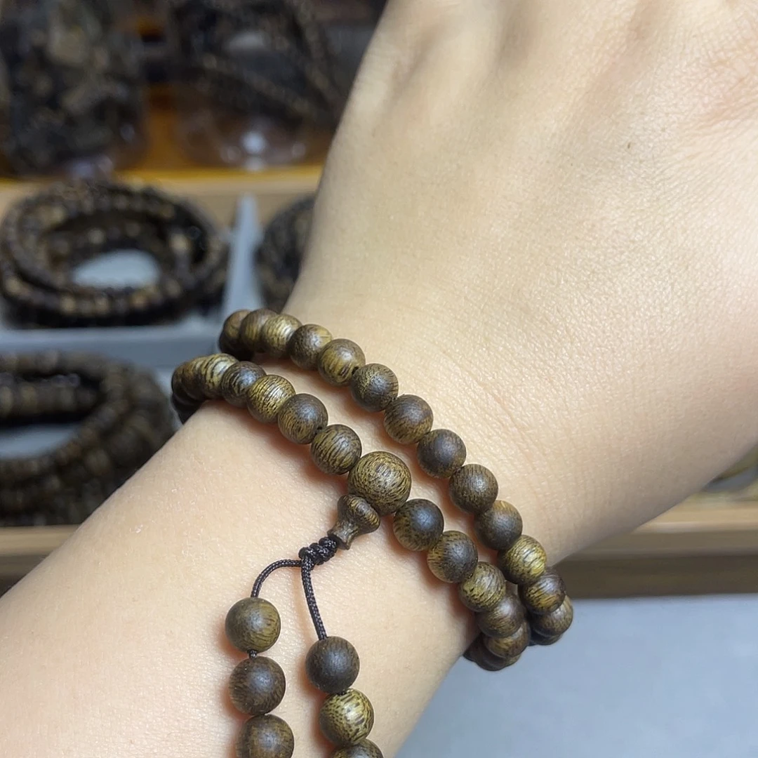 沉香碎屑沉香棋楠沉香老料双圈6mm花香韵