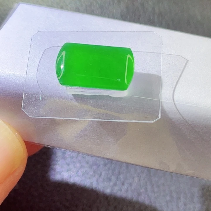 未镶嵌定制翡翠翡翠