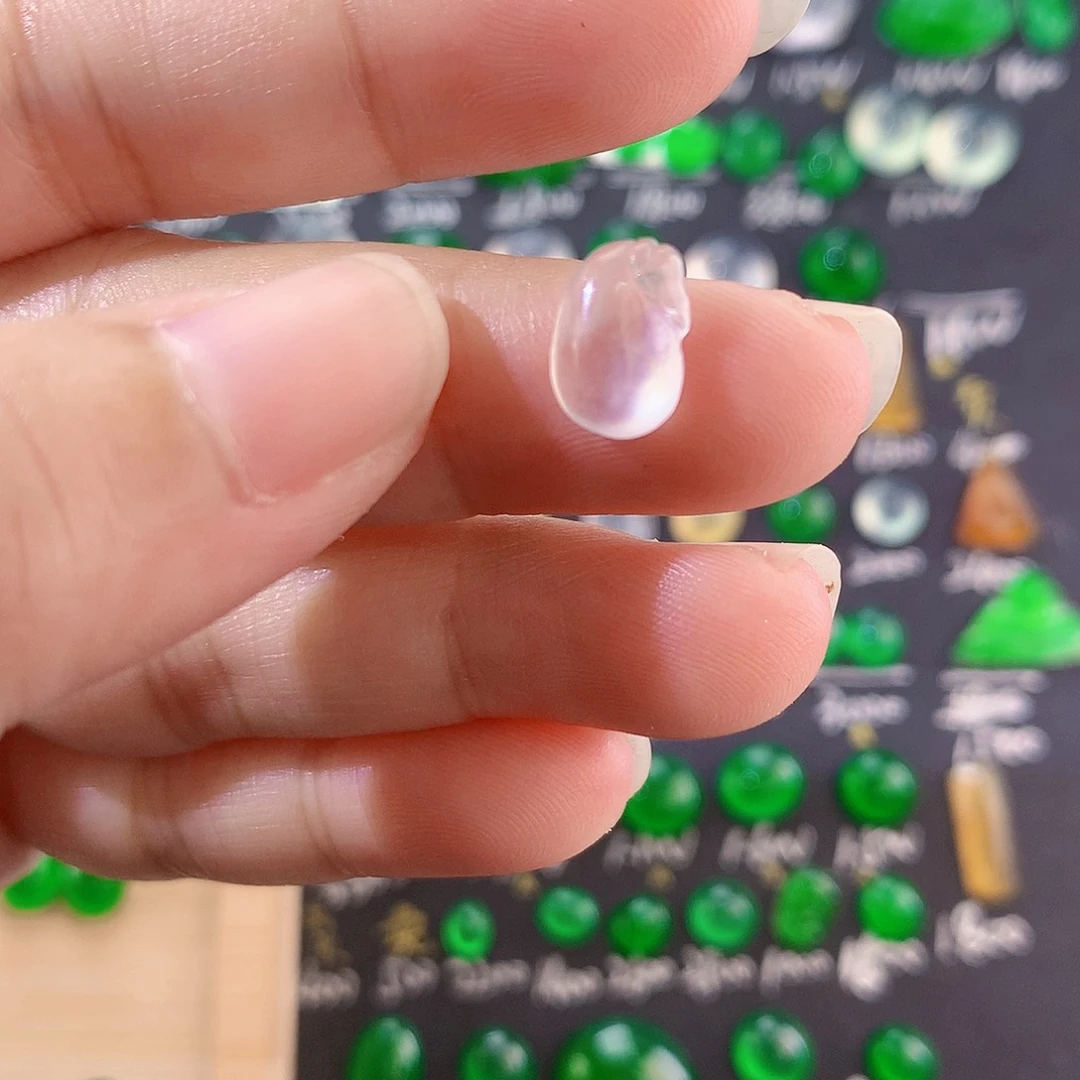 【闪购商品】颈饰未镶嵌翡翠钱袋