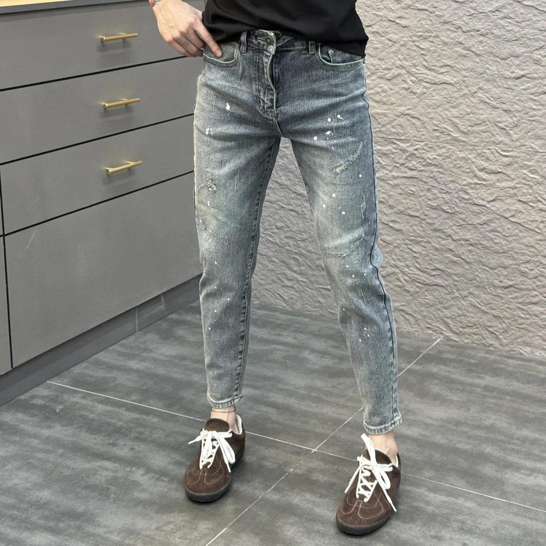 2025春季新款时尚休闲百搭破洞净版男士小脚九分牛仔裤YC6236