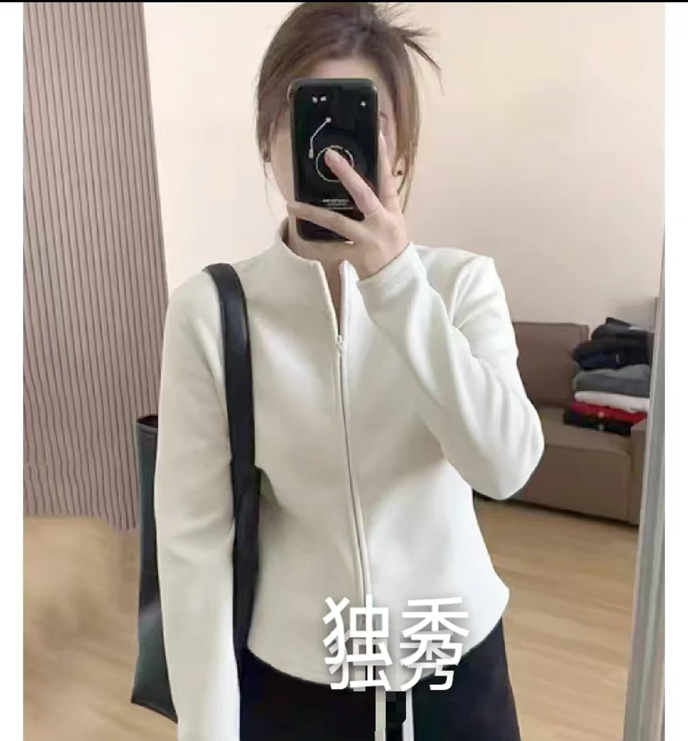实体店直播:显瘦显高微微收腰暖宝宝外套(暖宝宝)