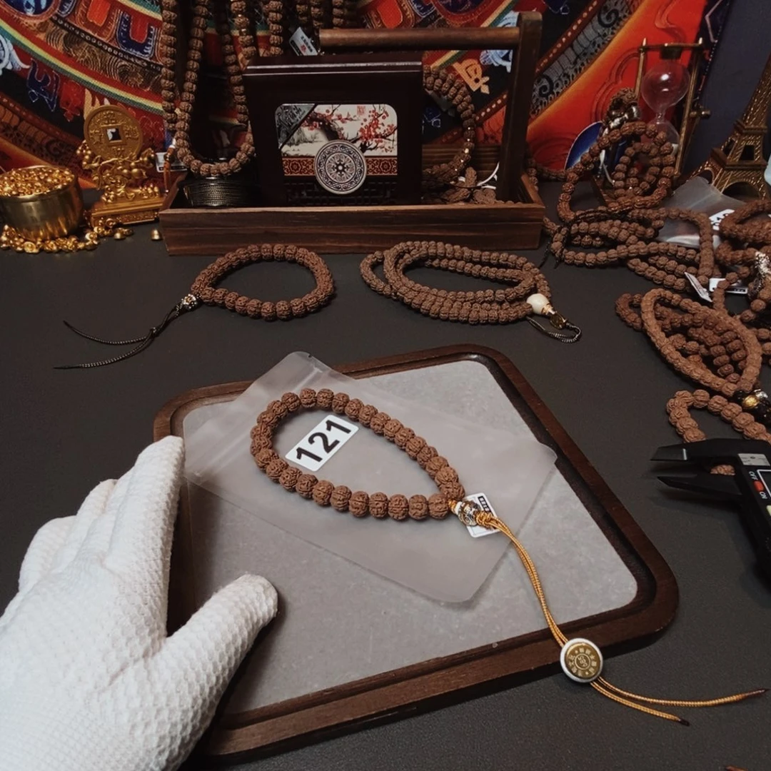 吊坠金刚菩提哦哦哦哦哦哦哦哦哦哦哦