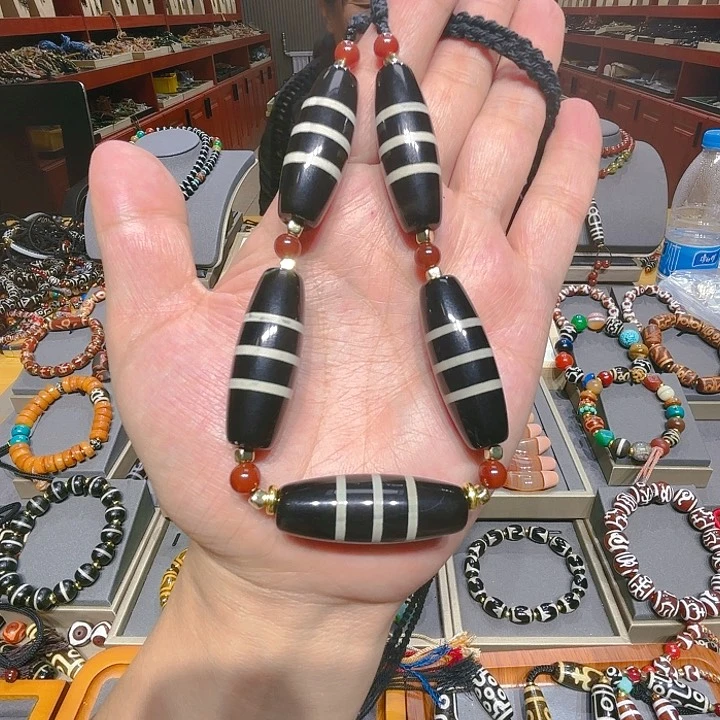 未镶嵌玛瑙/玉髓珠宝奇石