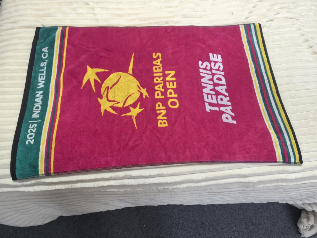 小华约60*90玫粉色星星款棉浴巾发1条