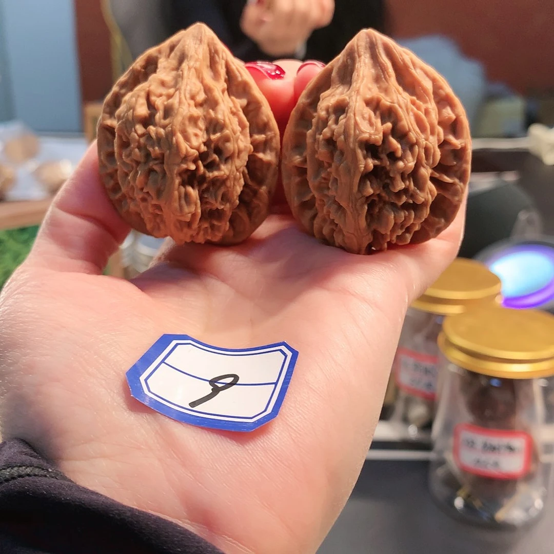 【闪购商品】吊坠文玩核桃大沽石 41尺