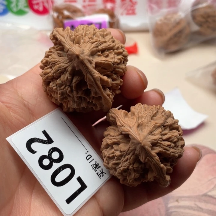 文玩核桃把件官帽