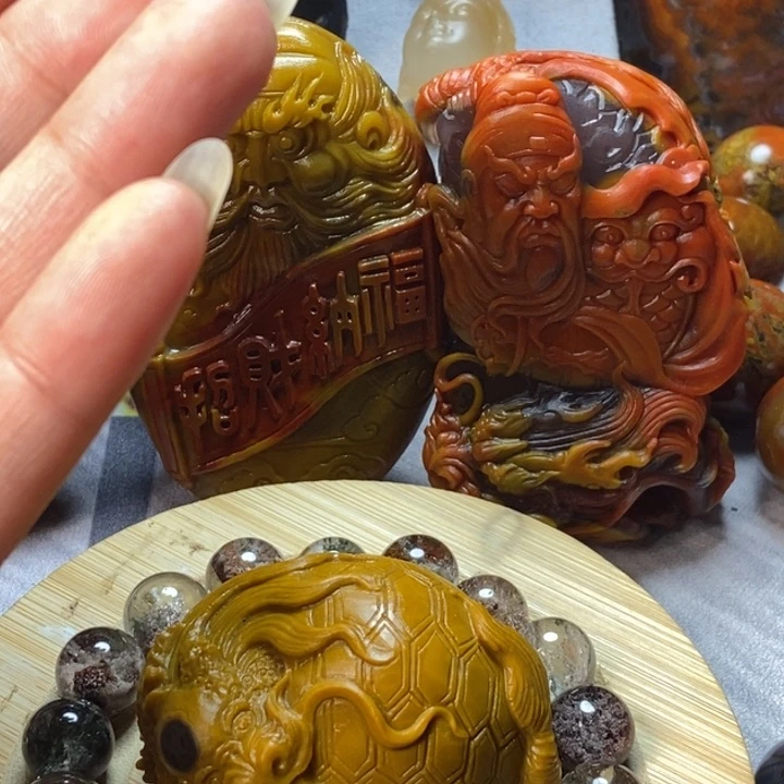 未镶嵌颈饰玛瑙/玉髓岁**梭战国红