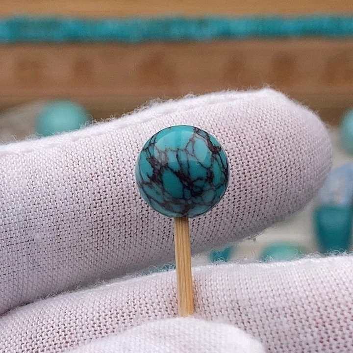 绿松石未镶嵌珠宝奇石10.8