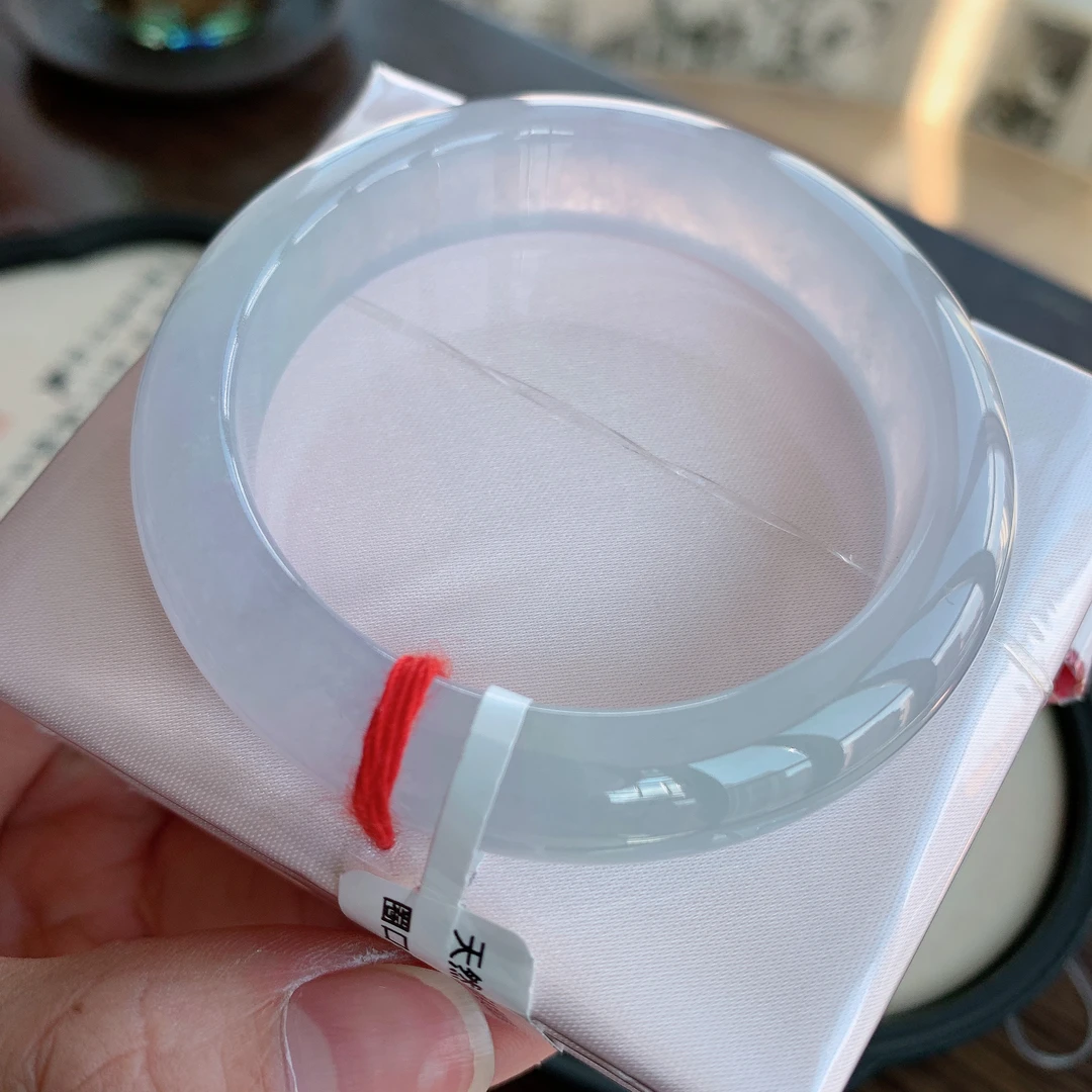 缅甸天然A货翡翠52-53圈口冰种粉冰起光起胶细腻正圈手镯0163