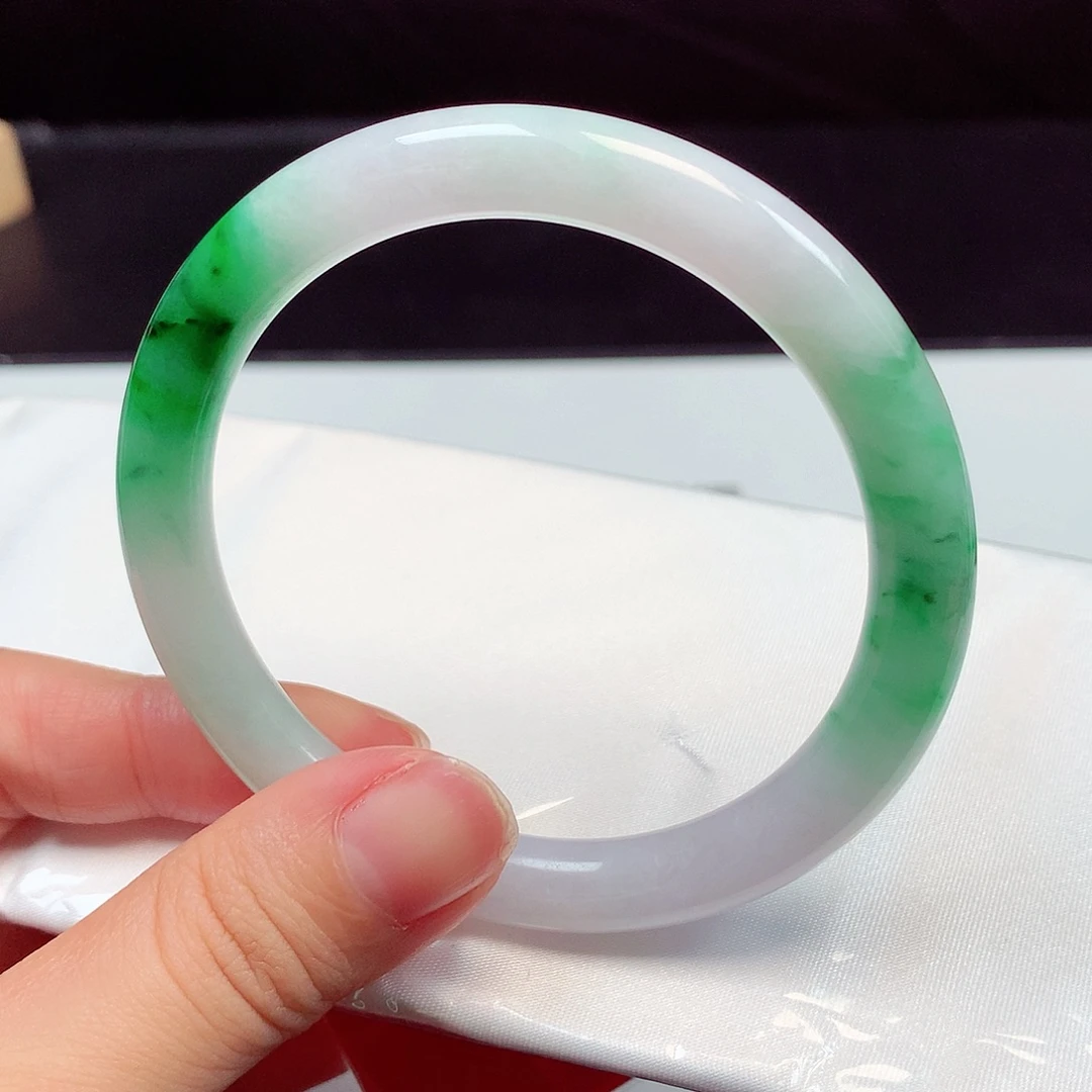 翡翠未镶嵌手镯1720