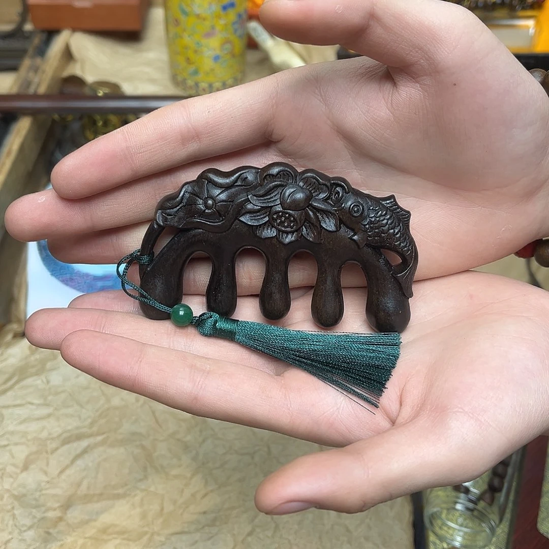 大叶紫檀（黑酸枝木类）