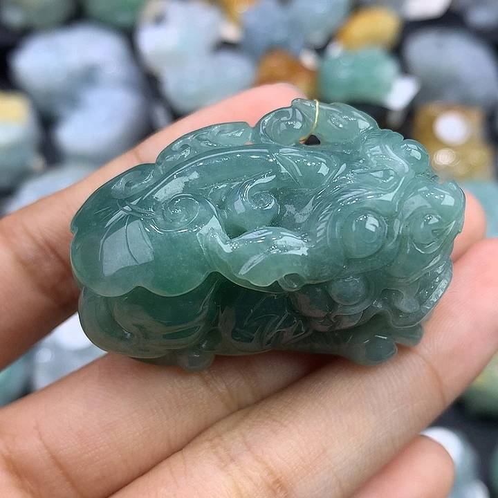 翡翠未镶嵌颈饰天然缅甸翡翠