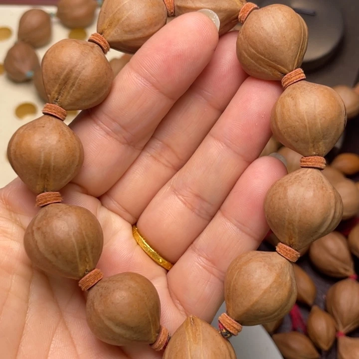 困***咪橄榄核手串/手链橄榄核瑕疵品2.0左右