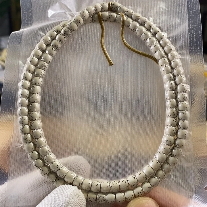 吊坠星月菩提原白河豚