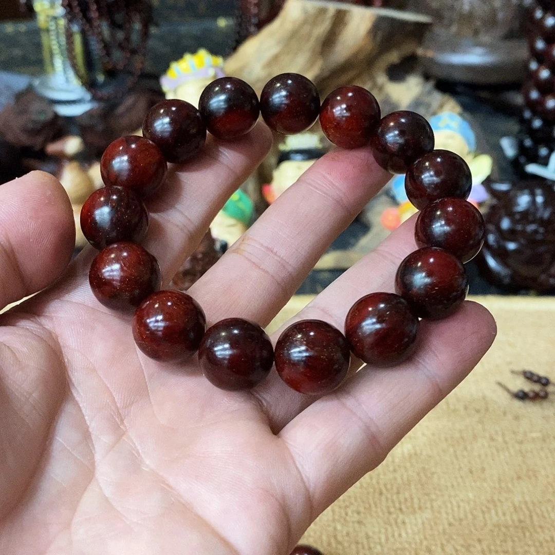 两***,檀香紫檀（小叶紫檀）