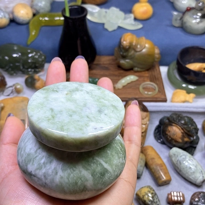 蛇纹石玉未镶嵌岫玉