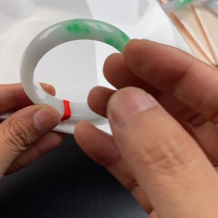 星*✨以实物为准，拍哪个发哪个