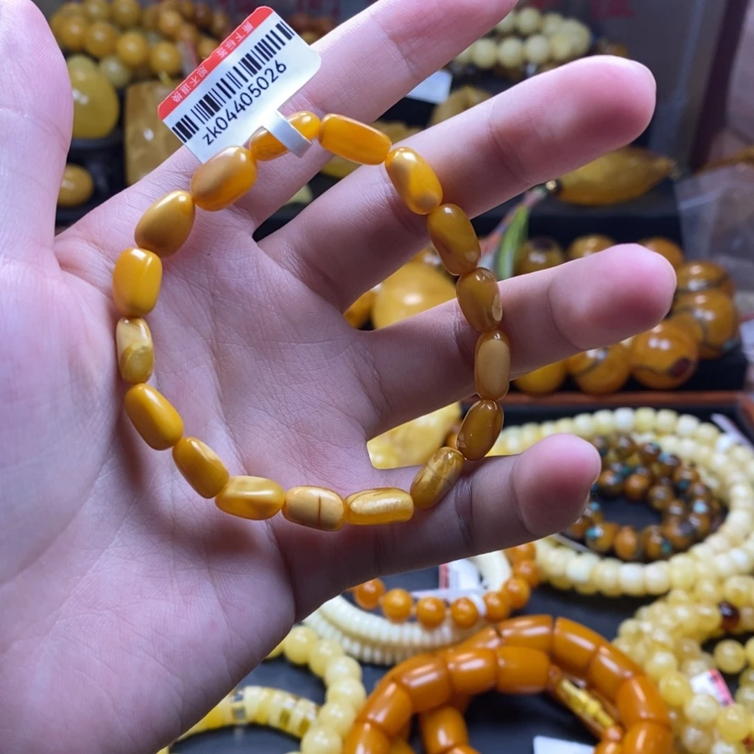 未镶嵌琥珀珠宝奇石