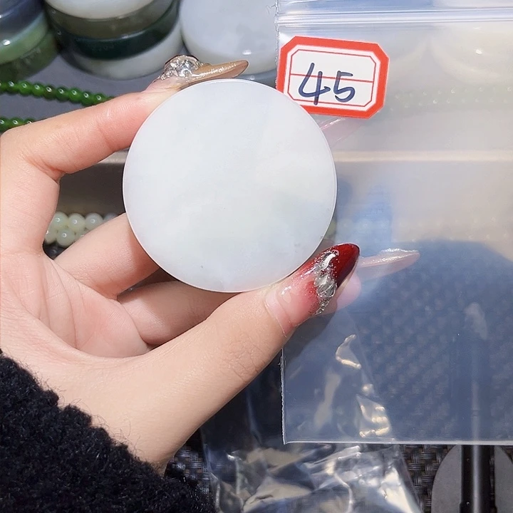 和田玉和田玉边角料随机发未镶嵌