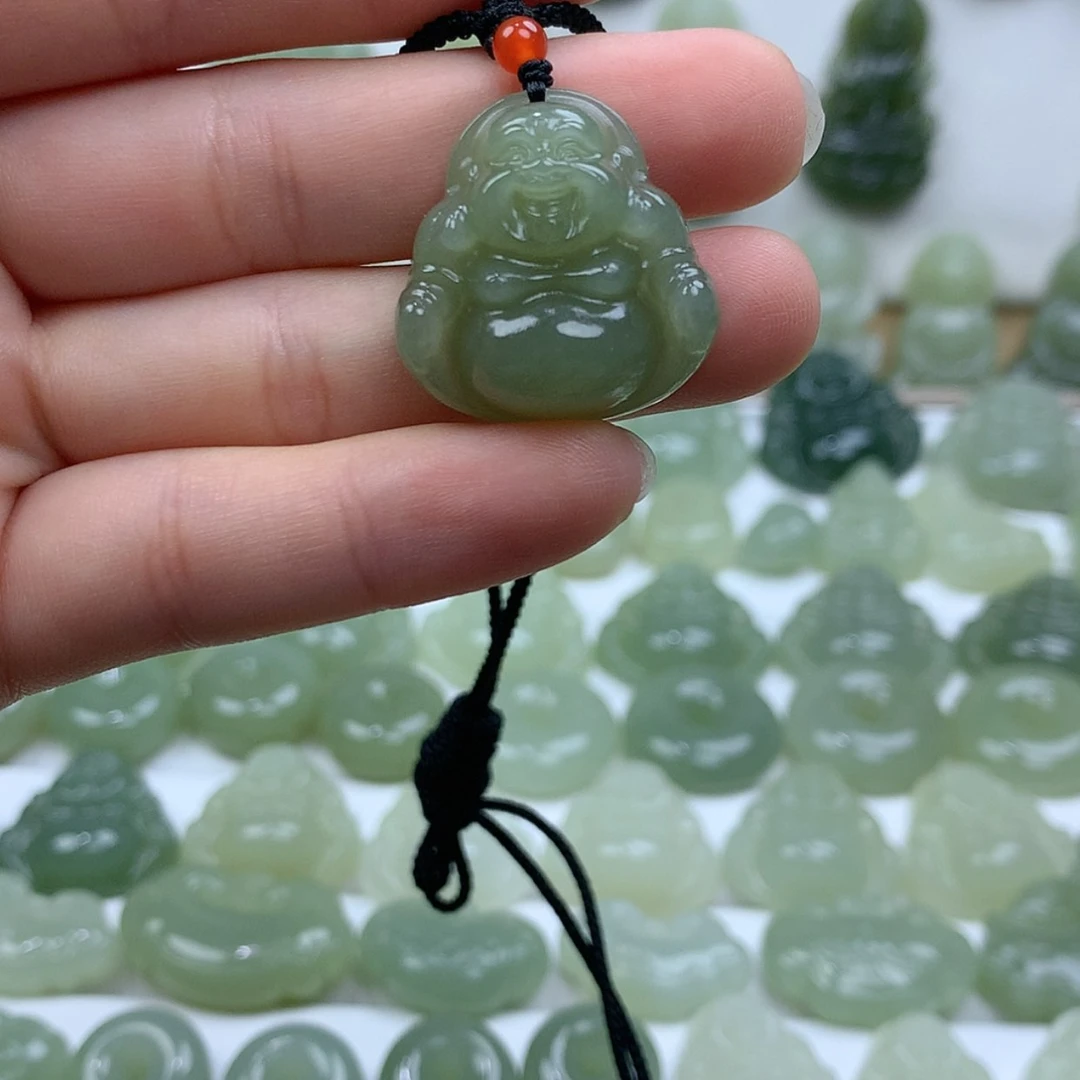 【闪购商品】颈饰未镶嵌和田玉