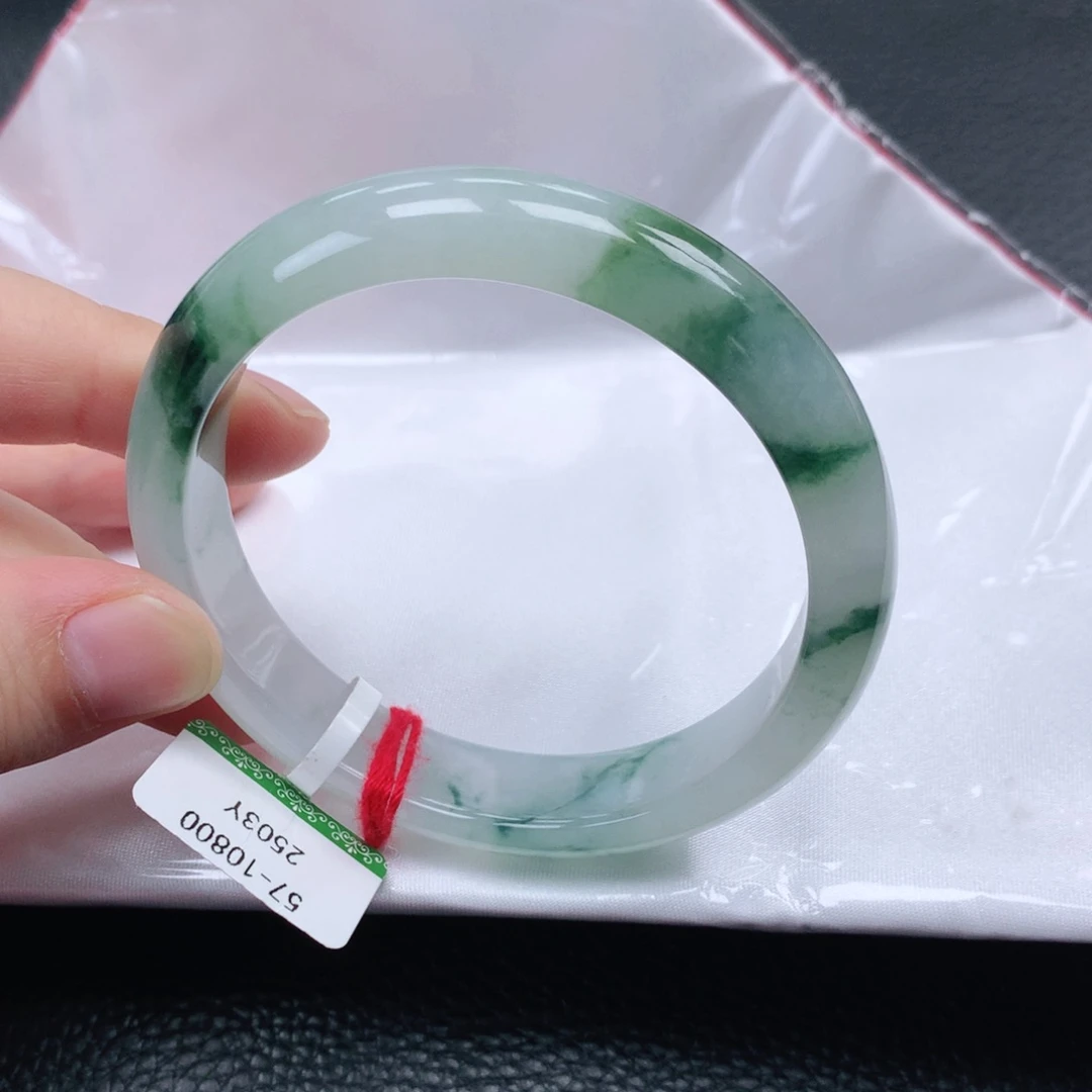 翡翠手镯未镶嵌缅甸天然翡翠手镯57圈口