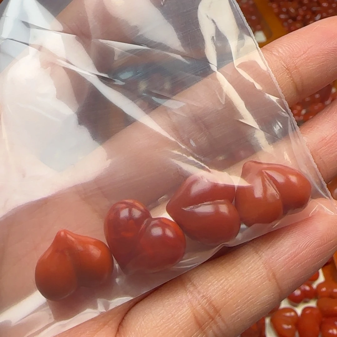 手串未镶嵌南红玛瑙打孔不退换