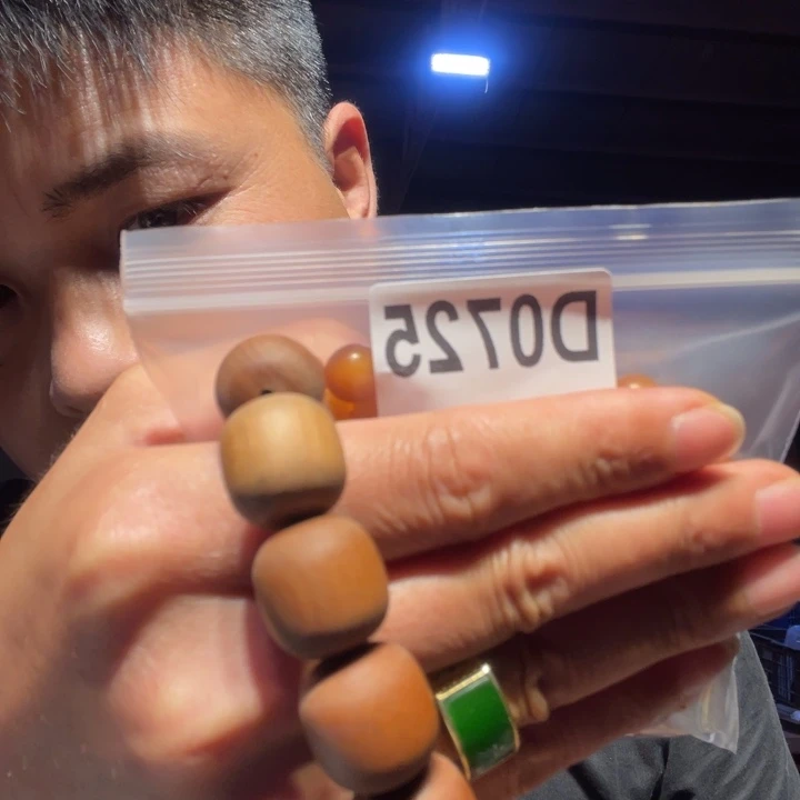 大叶紫檀（黑酸枝木类）725