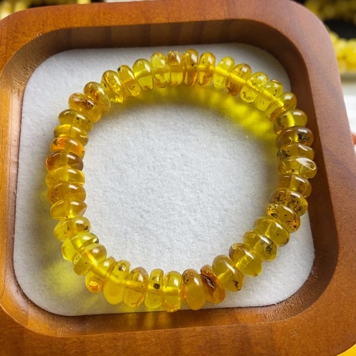 蜜蜡裸石未镶嵌尺寸9加，瑕疵串，随行，10.9g